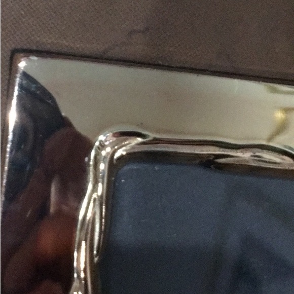 Gold Finish Metal Picture  Frame 4-3/4” x 6-1/4” - Picture 4 of 5